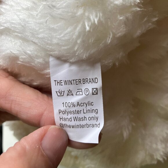 NIP The Winter Brand PomPom Beanie OS - Picture 4 of 4